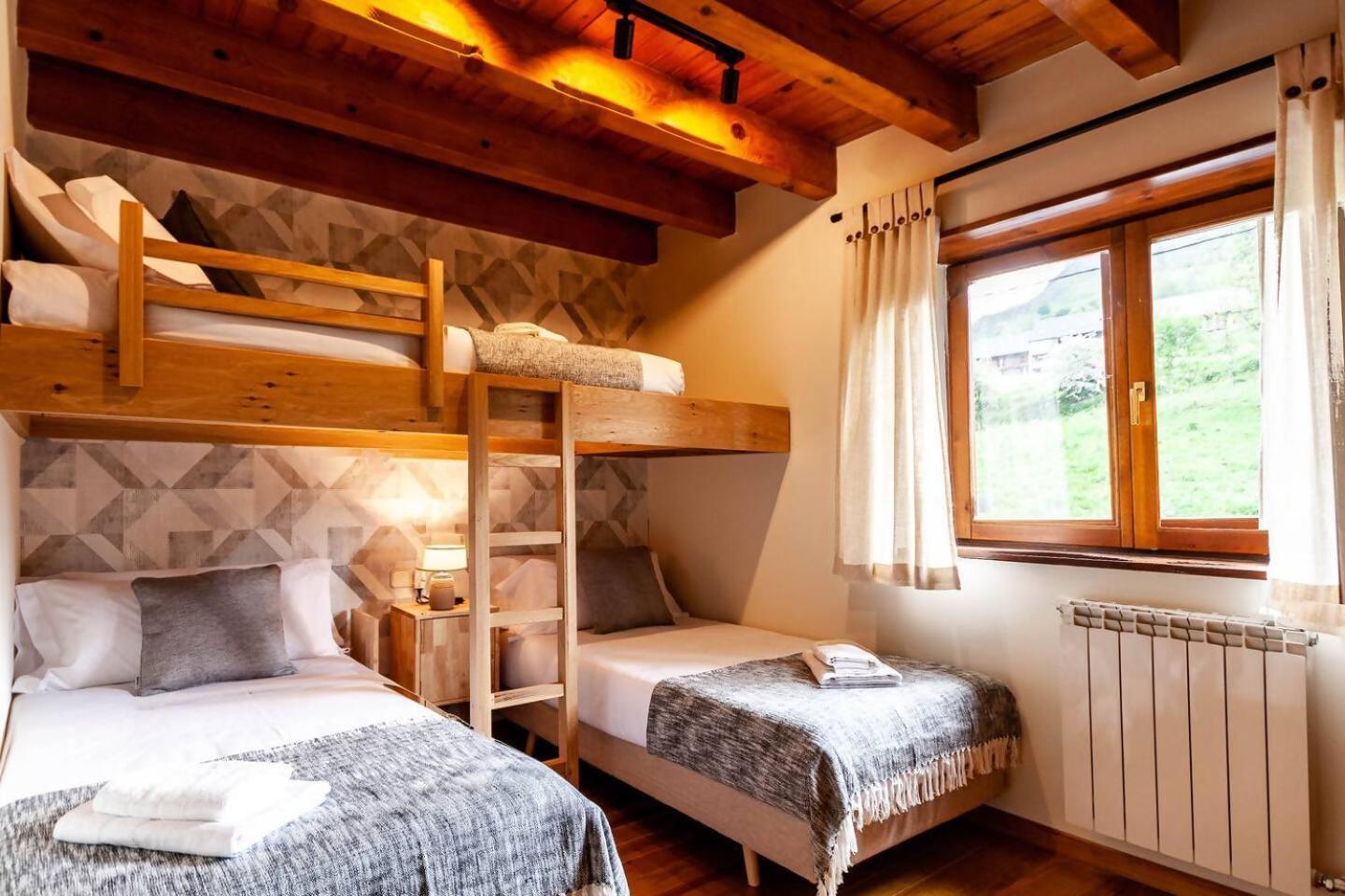 Espacioso Apartamento Con Jardin En Salardu Naut Aran Luaran gambar